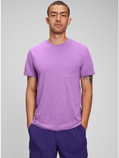 Gap 100% Organic Cotton Pocket T-Shirt