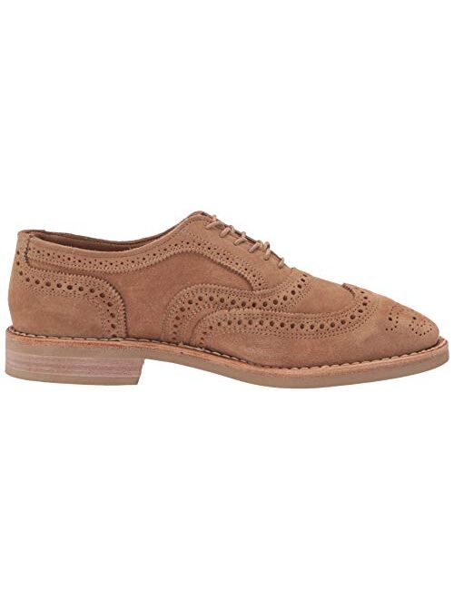 Allen Edmonds Men's Neumok Lace-Up Wingtip Shoe