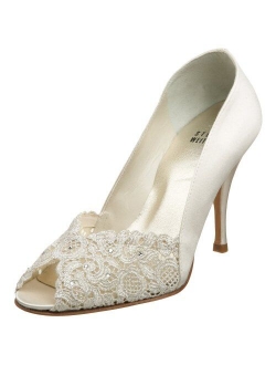 Women's Chantelle Peep-Toe Pump