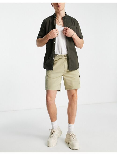 ASOS DESIGN slim cargo shorts in beige