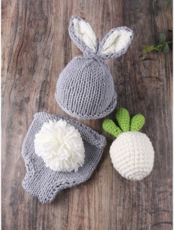 Newborn Unisex Pom Pom Back Knitted Shorts & Hat & Carrot Toy Photography Prop Set