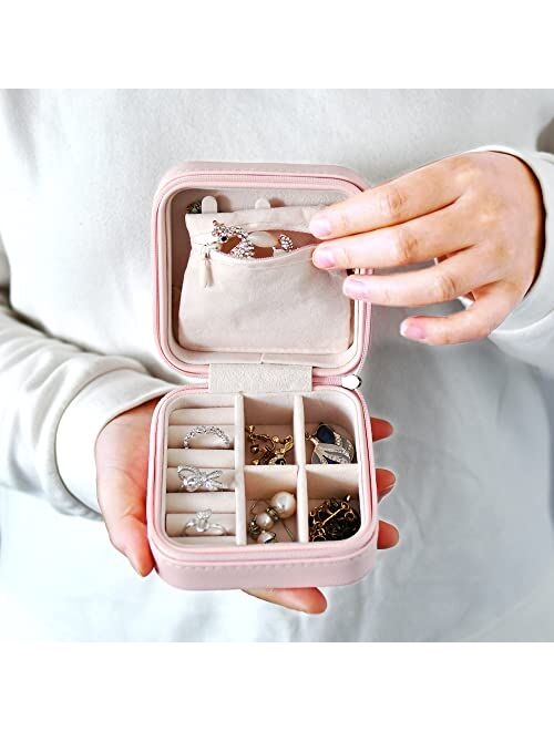 HerFav Travel Jewelry Organizer, Small Jewelry Box Mini Portable Jewelry Case for Rings Earrings & Necklace for Women Girls (Pink)