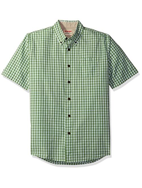 Wrangler Authentics Men's Short Sleeve Classic Plaid Shirt