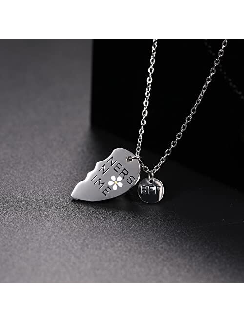 Vinjewelry Girls Best Friends Partners in Crime Necklaces Broken Heart Pendant Jewelry Set for Partner Women Teen Girls BFF for 2