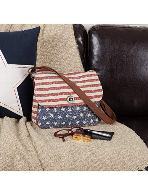 Bella Taylor American Dream Sleek Messenger Crossbody Purse Crossbody Bag With Pockets; Patriotic American Flag Pattern