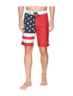 Men's Phantom-Patriots Cheers USA Flag 20"-Boardshorts