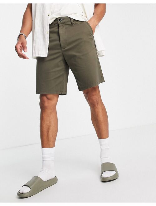 ASOS DESIGN relaxed skater chino shorts in khaki