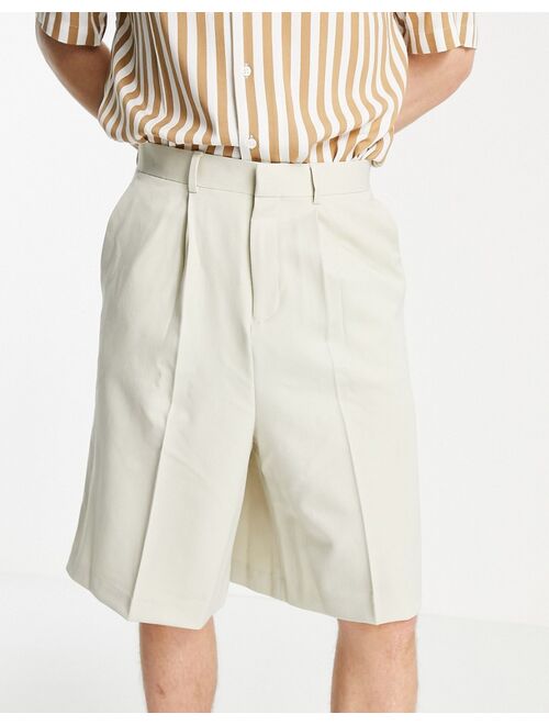 ASOS DESIGN smart Bermuda shorts in cream