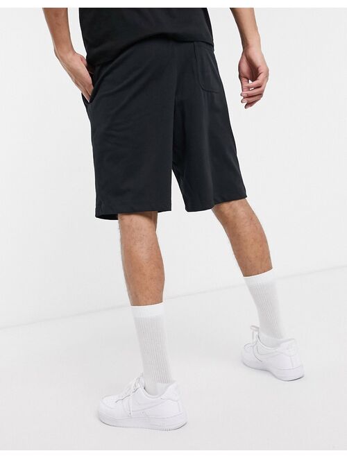 Nike Club Tall shorts in black