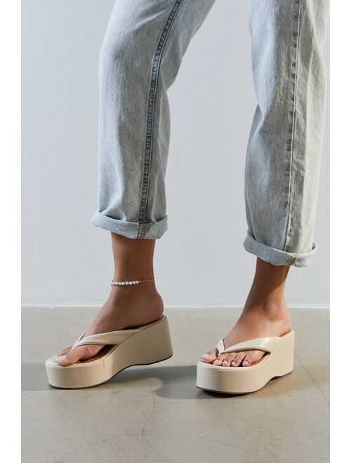 Urban Outfitters UO Emelia Thong Platform Wedge