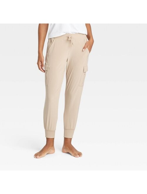 Women's Stretch Woven Cargo Pants - All in Motion™