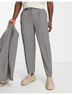 oversized tapered suit pants in brown houndstooth