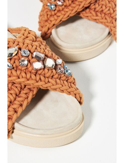 Inuikii Woven Stones Sandals