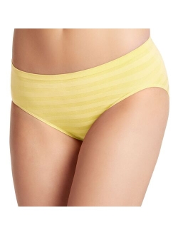 Seamfree Matte and Shine Hi-Cut Underwear 1306, Extended Sizes