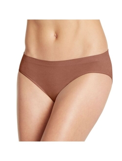 Smooth and Shine Seamfree Heathered Bikini Underwear 2186, available in extended sizes