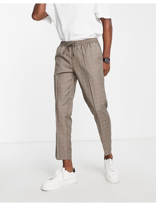 New Look slim fit smart pants in brown check