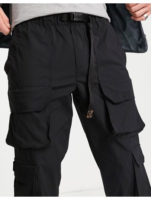 Jack & Jones Intelligence wide fit technical cargo pants in black