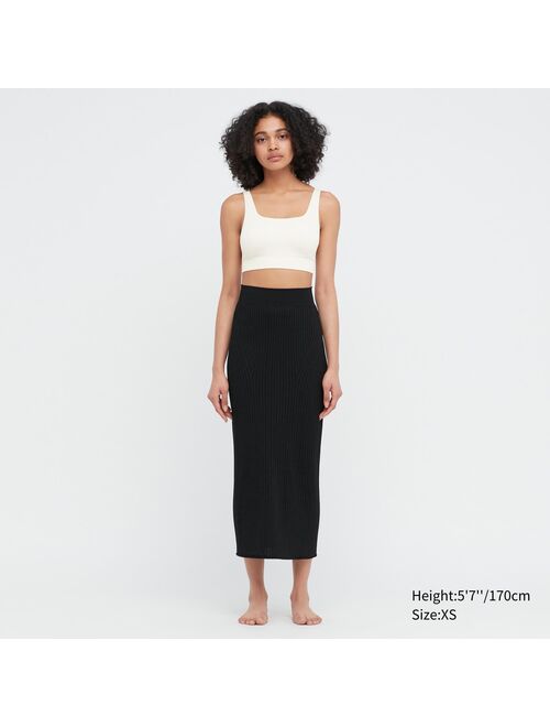 UNIQLO 3D Knit Ribbed Back Slit Skirt (Mame Kurogouchi)