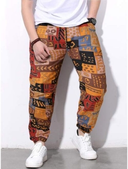 Men Random Geo Print Pocket Side Pants