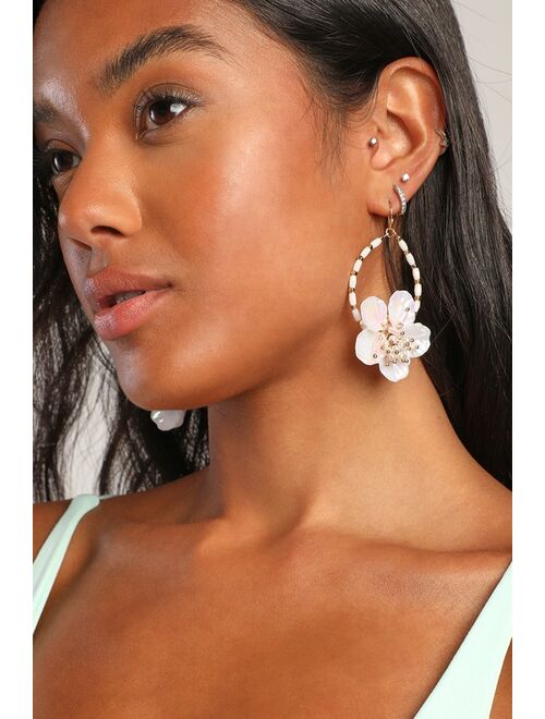 Lulus Dewy Garden White and Gold Beaded Flower Teardrop Hoops