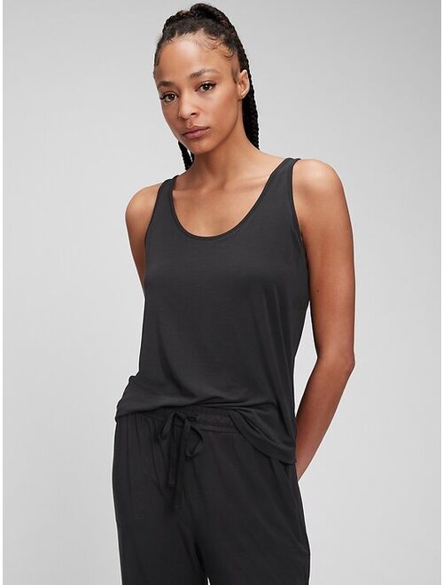 Gap Breathe Support Tank Top