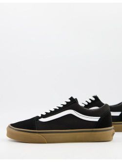 Old Skool Gum Sole sneakers in black