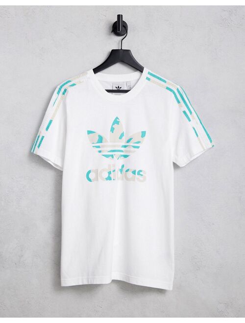 adidas Originals camo logo infill t-shirt in white