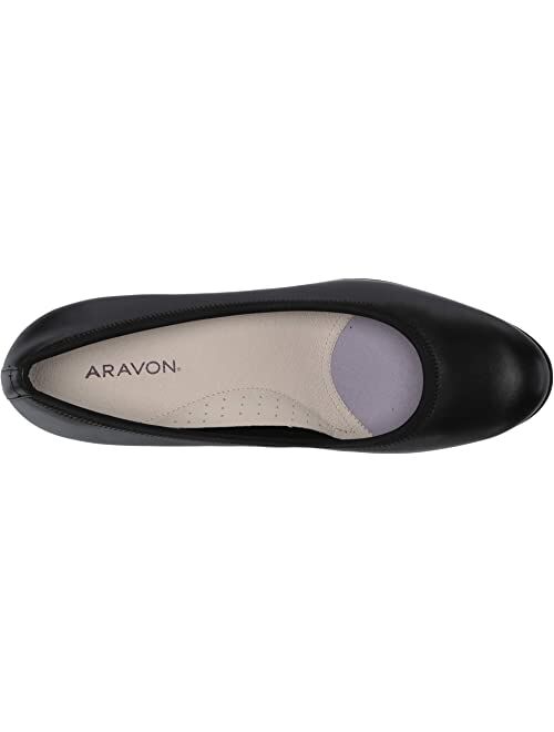 Aravon Career Dress Pump