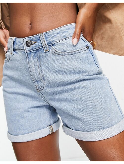 Noisy May denim mom shorts in light blue