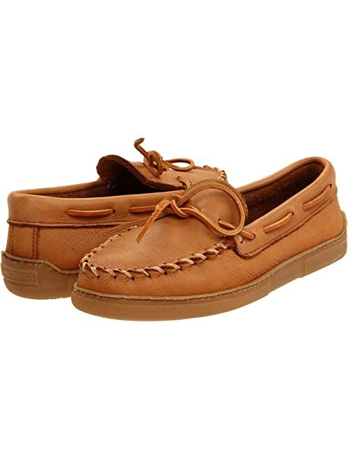 Minnetonka Men's Moosehide Classic Moccasin