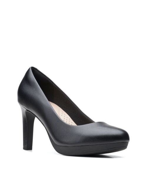 Clarks Women's Ambyr Joy Pump