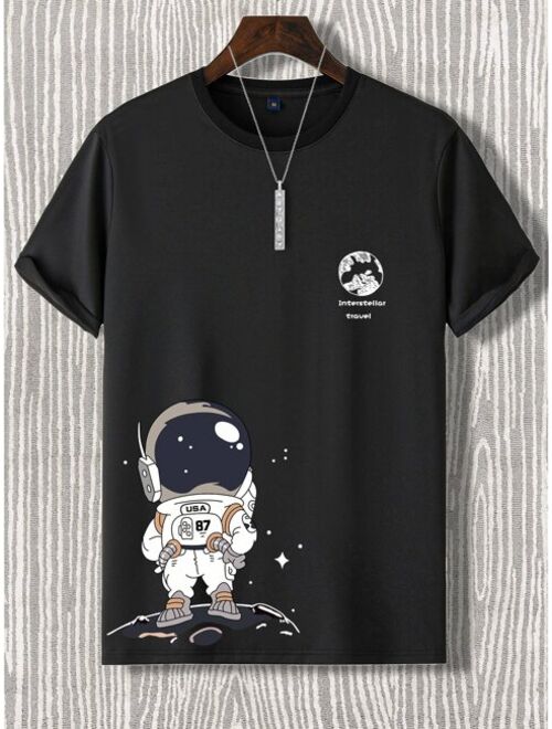 Shein Men Astronaut Letter Graphic Tee