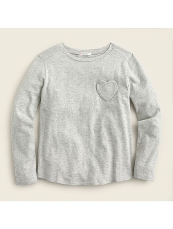 Girls' long-sleeve heart-pocket T-shirt