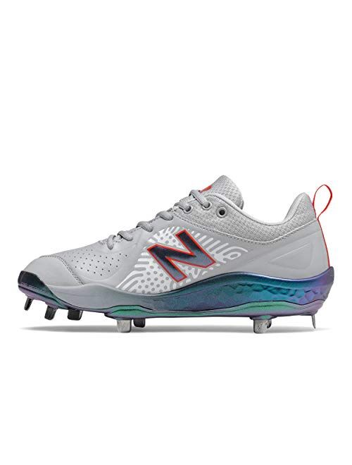 New Balance Women's Fresh Foam Velo V2 Metal Softball Shoe