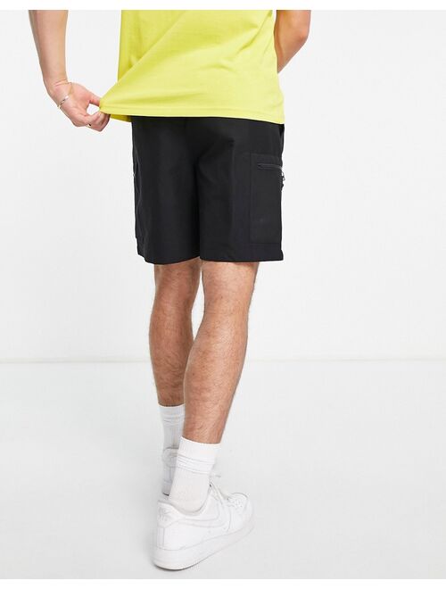 The North Face Phlego cargo shorts in black