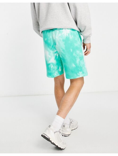 adidas Originals Essentials shorts in hi-res green tie dye