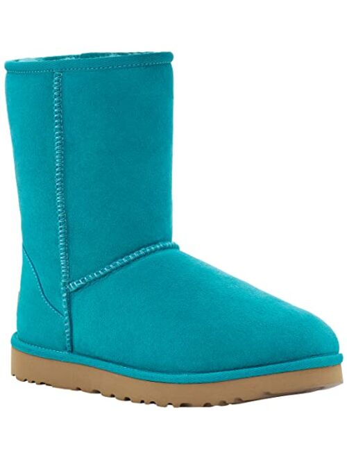 UGG Women's Classic Boots Fashion