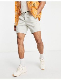 cigarette chino shorts in stone