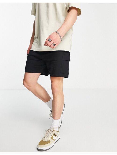 New look cargo jersey shorts in black