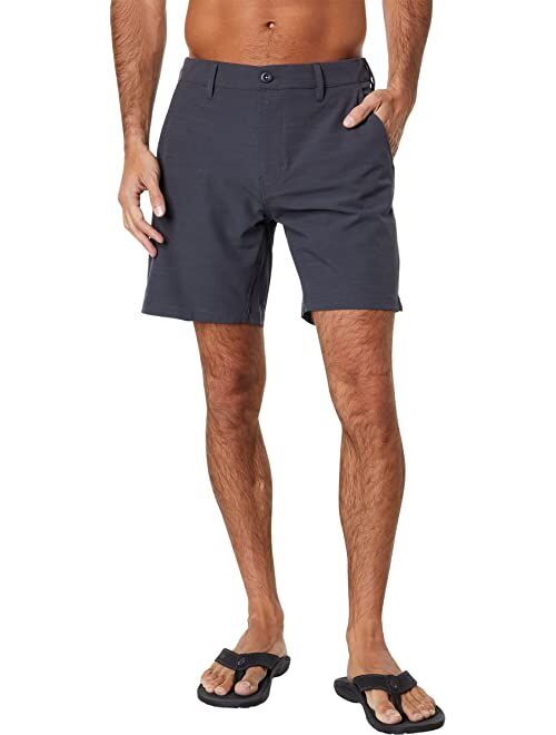 VISSLA Cutlap Eco 17.5" Hybrid Walkshorts