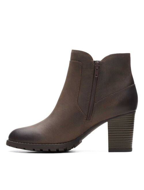 Clarks Collection Women's Verona Step Booties