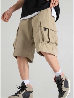 Men Flap Pocket Drawstring Waist Shorts