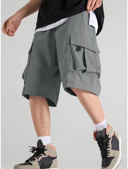 Shein Men Flap Pocket Drawstring Waist Shorts