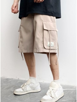 Men Flap Pocket Letter Patched Cargo Shorts