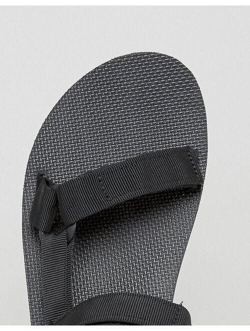 Teva Original Universal urban tech sandals in black