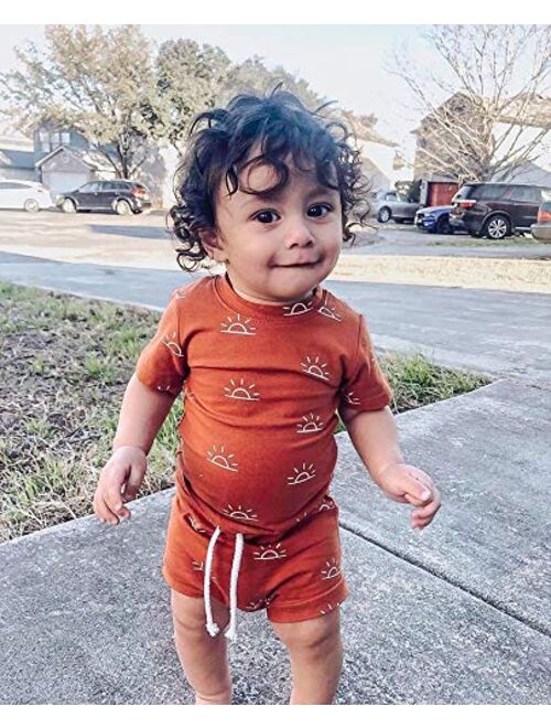 Bmnmsl Baby Toddler Boy 2-piece Shorts Set, Short Sleeve Cute Sun Print T-shirt Tops and Shorts Summer Outfit