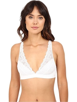 Embrace Lace Soft Cup Wireless Bra 852191