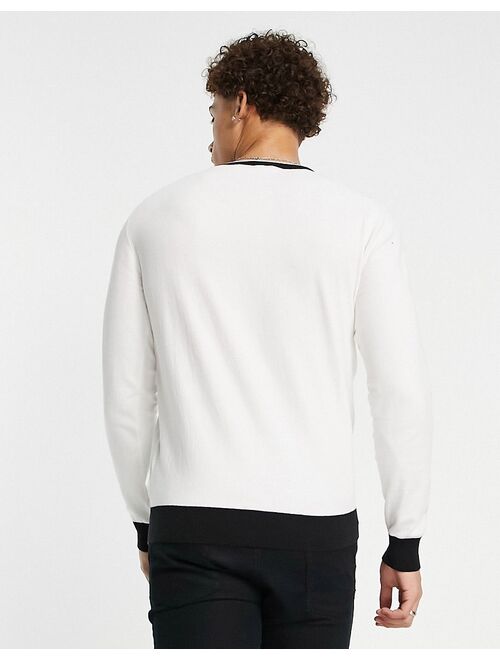 Guess knit sweater with chest logo