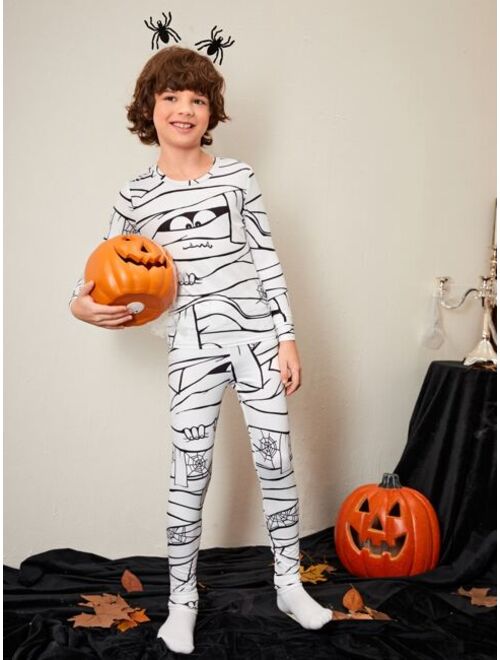 SHEIN Boys Spider Web & Figure Graphic PJ Set