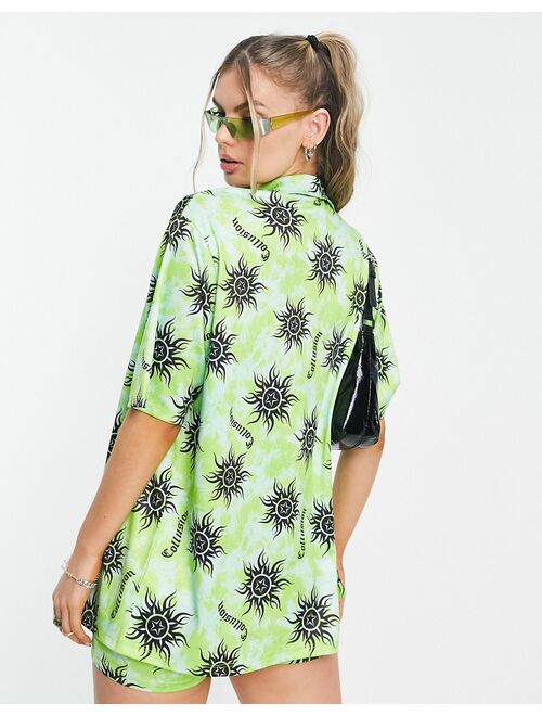 COLLUSION chrome sun print camp collar shirt in green